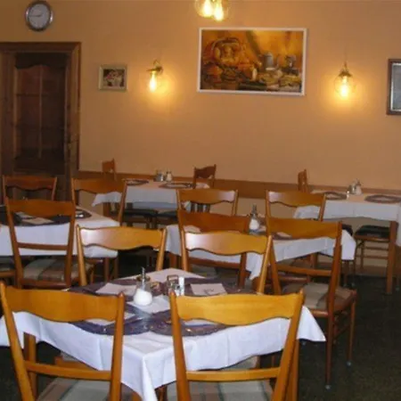 Novomestsky Hotel 3*