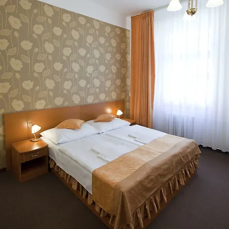 Novomestsky Hotel Praga